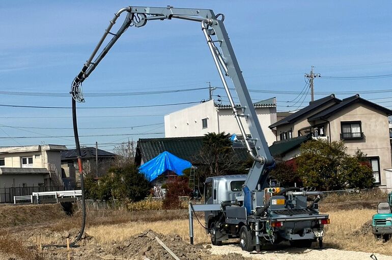 AA12E335-6F9A-47D7-8110-9AC63DE43CCF